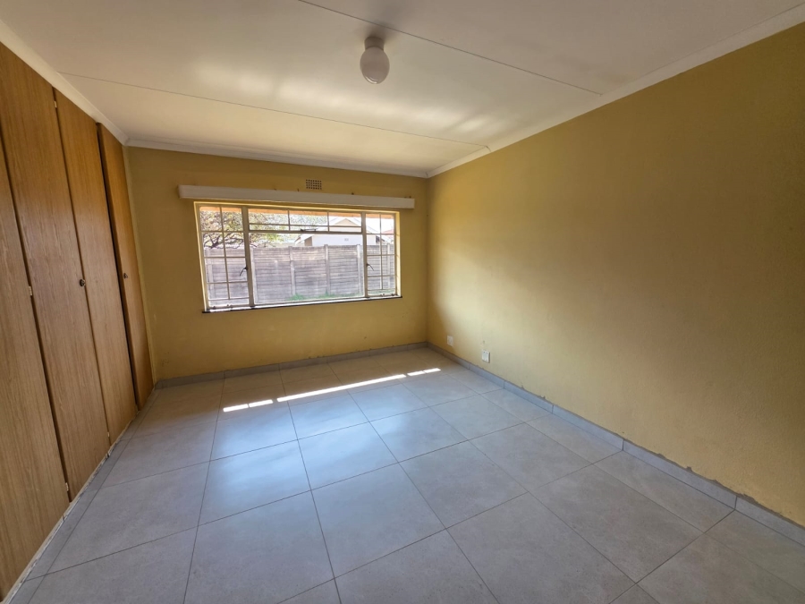 4 Bedroom Property for Sale in Vaalpark Free State